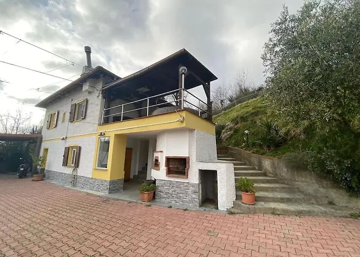 La Casa Nel Bosco Nyaraló Ronco Scrivia